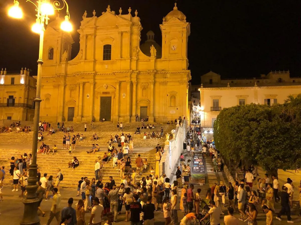 Artroom Garden Noto Italy